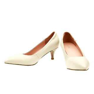 No. 4 - รองเท้าคัทชูผู้หญิง รุ่น Diana Heels - 4
