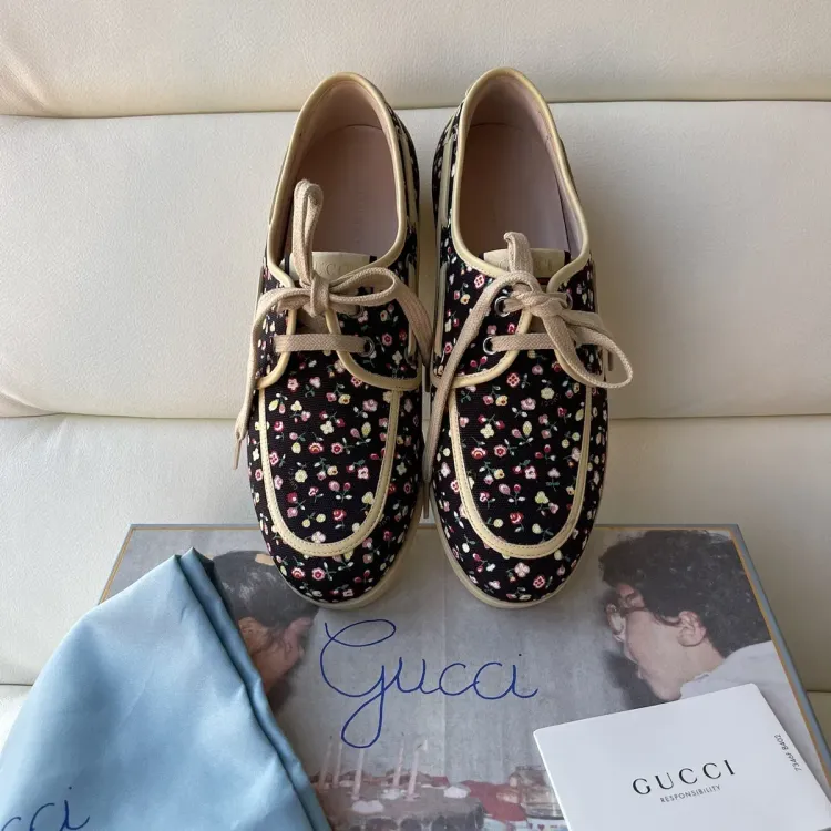 No. 2 - รองเท้า Gucci Liberty Floral Boat​ Shoes - 3