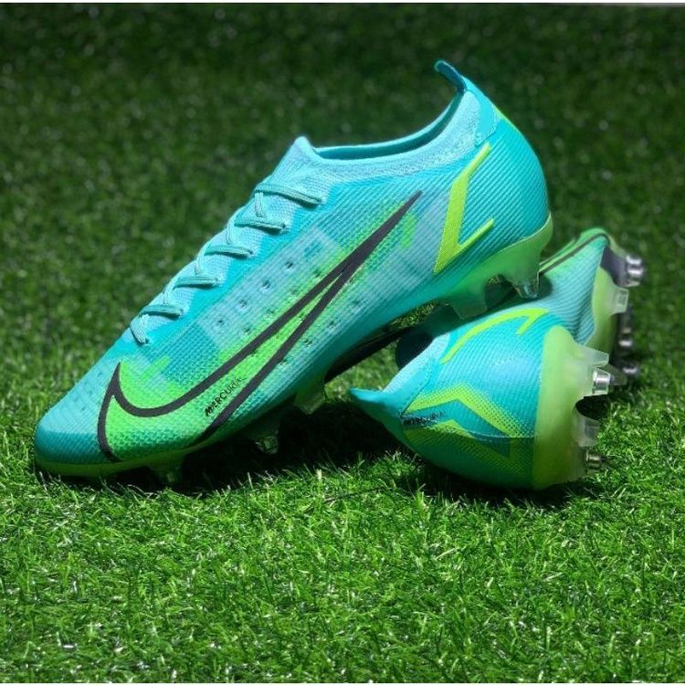 No. 1 - รองเท้าสตั๊ด Nike รุ่น Mercurial Vapor 14 - 3