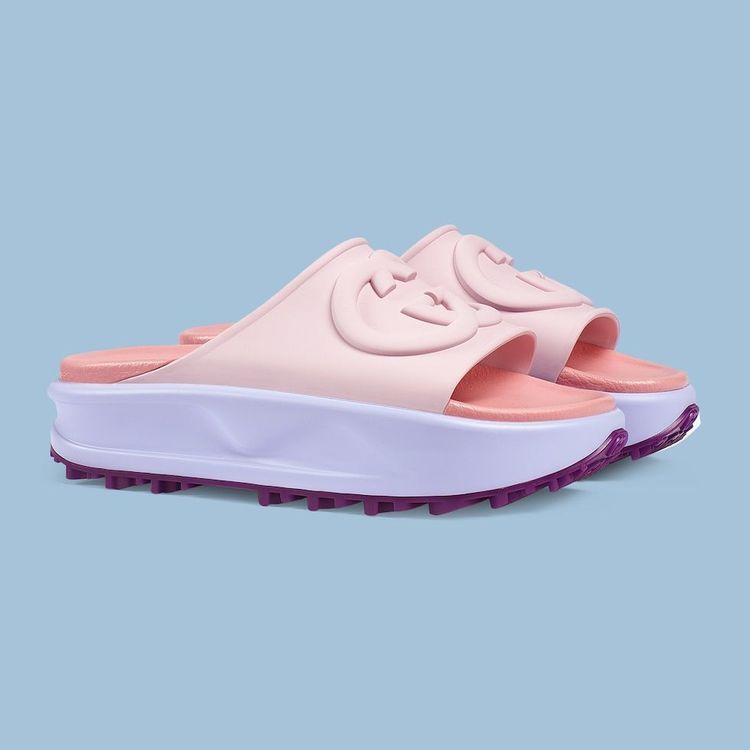 No. 2 - รองเท้าผู้หญิง GUCCI รุ่น Women's Interlocking G Sandal - 1