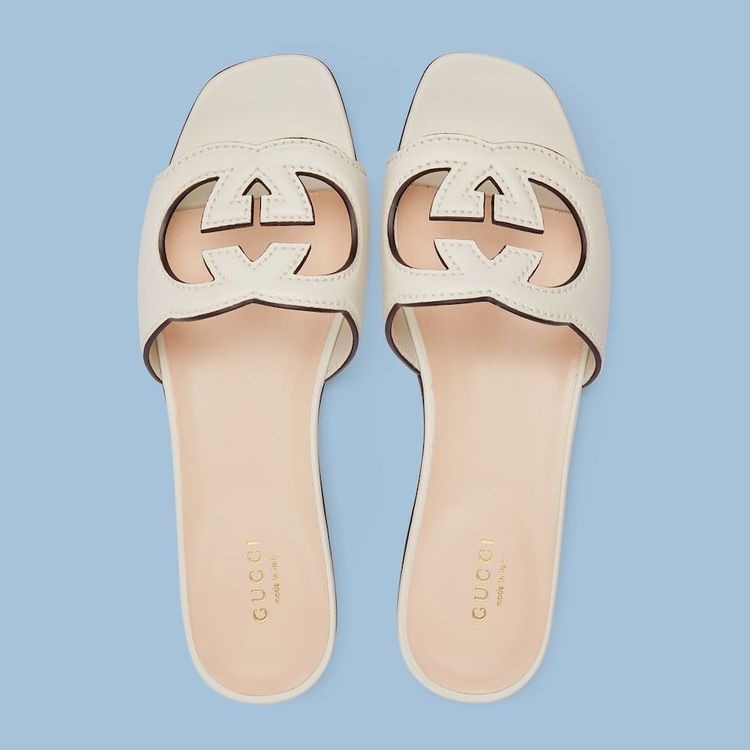 No. 3 - รองเท้าผู้หญิง GUCCI รุ่น Women's Interlocking G Cut-Out Slide Sandal - 6