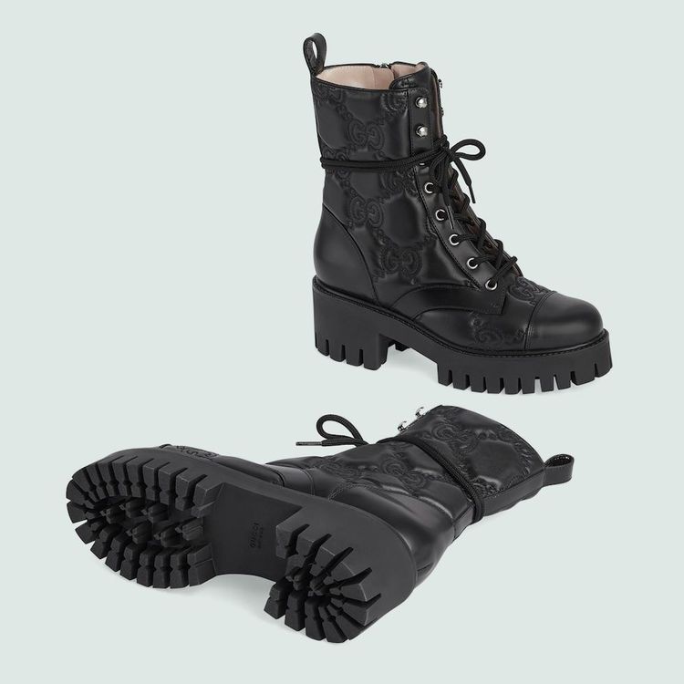 No. 5 - รองเท้าบูทผู้หญิง รุ่น Women's GG Matelassé lace-up boot - 2