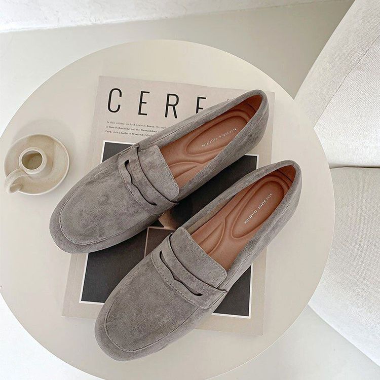 No. 3 - รองเท้า Loafer ผู้หญิง Split Suede Faux Fur Loafers - 3