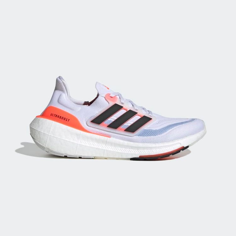 No. 1 - รองเท้าวิ่ง Adidas ผู้ชาย รุ่น Ultraboost Light - 1