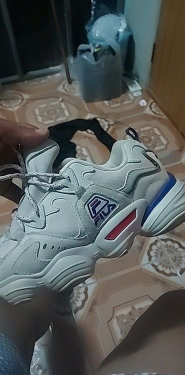 No. 8 - FILA | รองเท้าผ้าใบ รุ่น Floater - 4